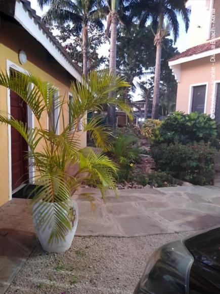 Apartmenthaus Salama Villen In Diani Diani Beach Ngoại thất bức ảnh